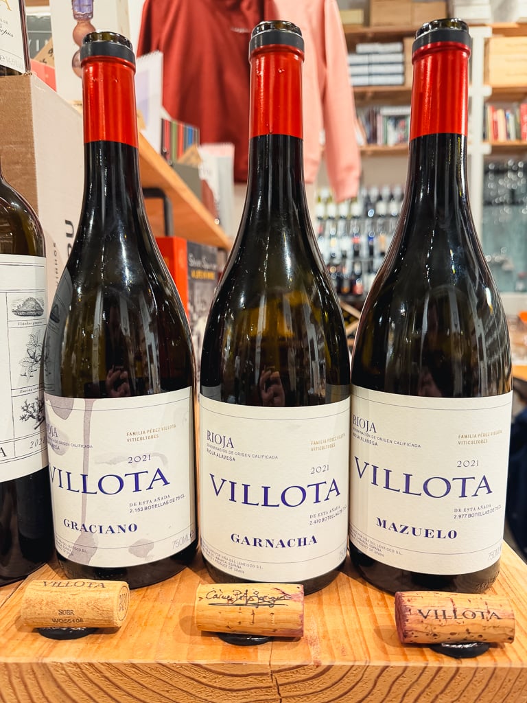 Three Villota single-varietal reds: Graciano, Garnacha and Mazuelo 2021 with corks
