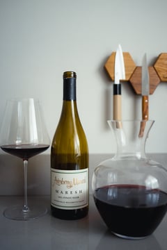 Red Jewel of Dundee Hills: Arterberry Maresh Pinot Noir 2021